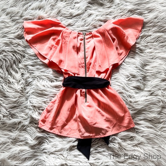 H&M | Flutter Sleeve V-Neck Tie Belt Blouse Top - Picture 2 of 6